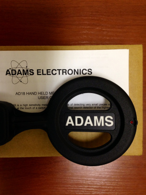 Adams Electronics AD18, Ручной металлодетектор (металлоискатель)